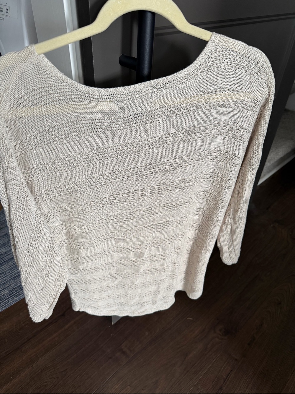 Tahari Cream Scoop-Neck Lightweight Knit Sweater